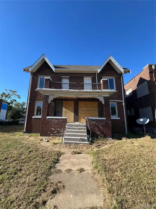 4645 Pope Avenue, St Louis, MO 63115