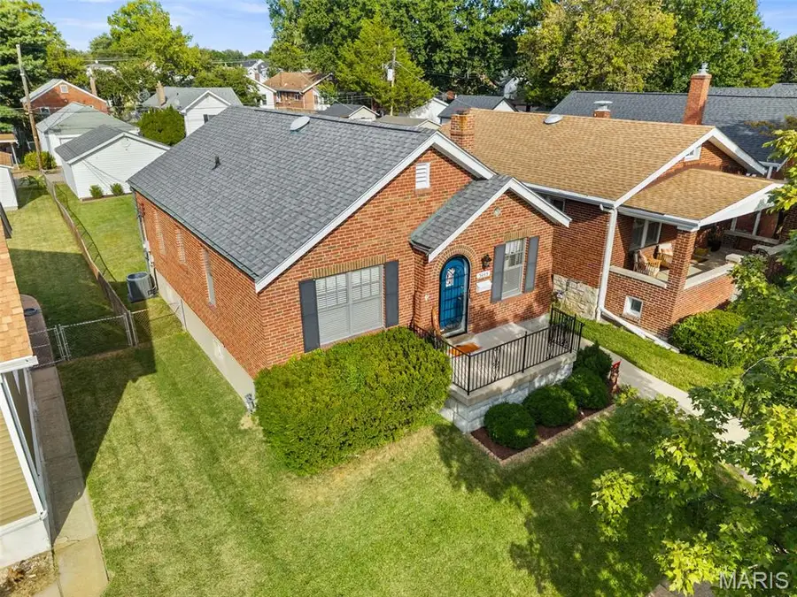 5445 Robert Avenue, Saint Louis, MO 63109 - #3