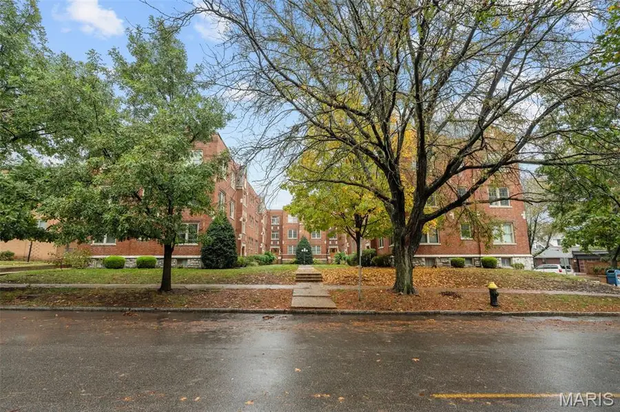 4101 Magnolia Avenue #206, Saint Louis, MO 63110 - #2
