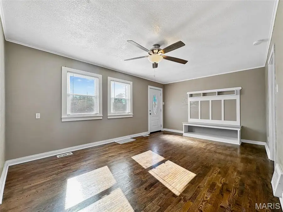 1802 Taylor Street, Lexington, MO 64067 - #3