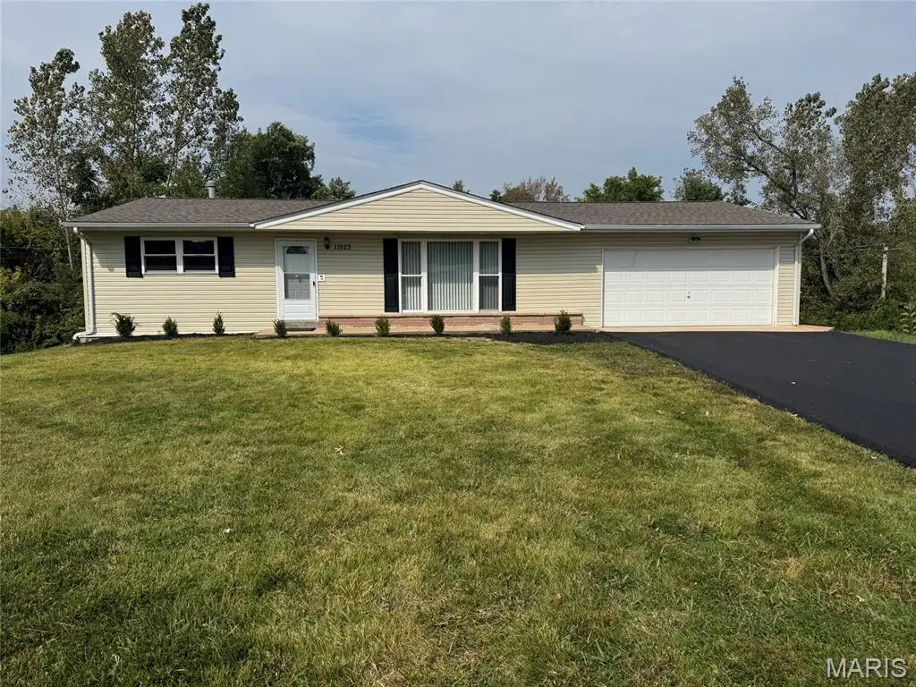 11923 Barkman Drive, Saint Louis, MO 63146 - #1