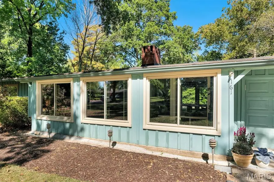 161 Horseshoe Drive, Kirkwood, MO 63122 - #2
