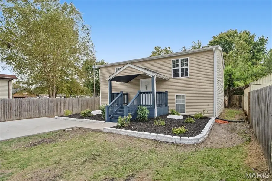 2548 Hemlock Avenue, Granite City, IL 62040 - #3