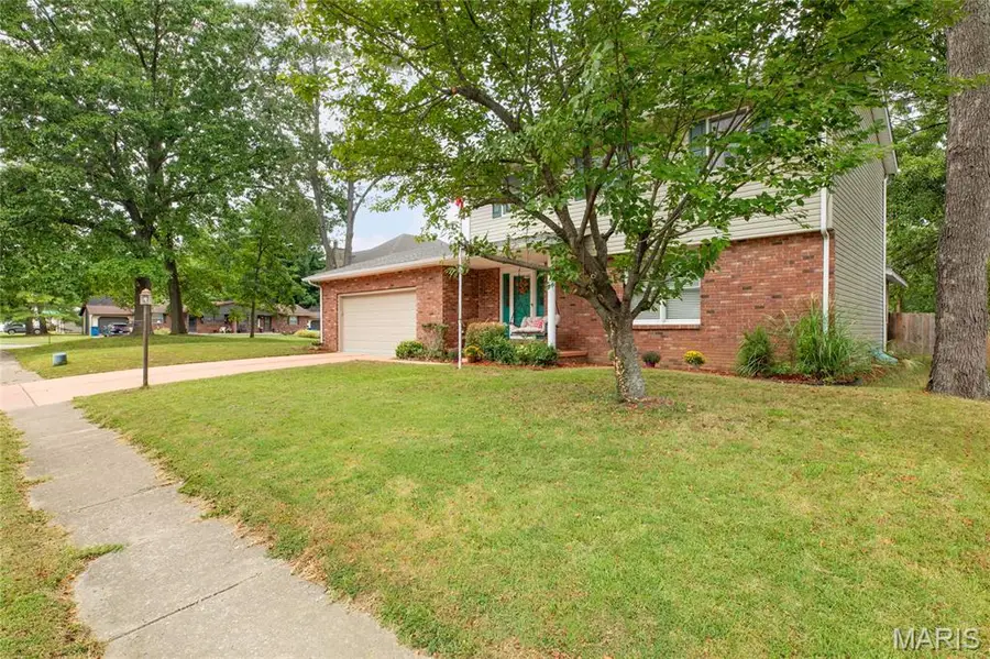 1902 Muny Vista Court, Alton, IL 62002 - #3