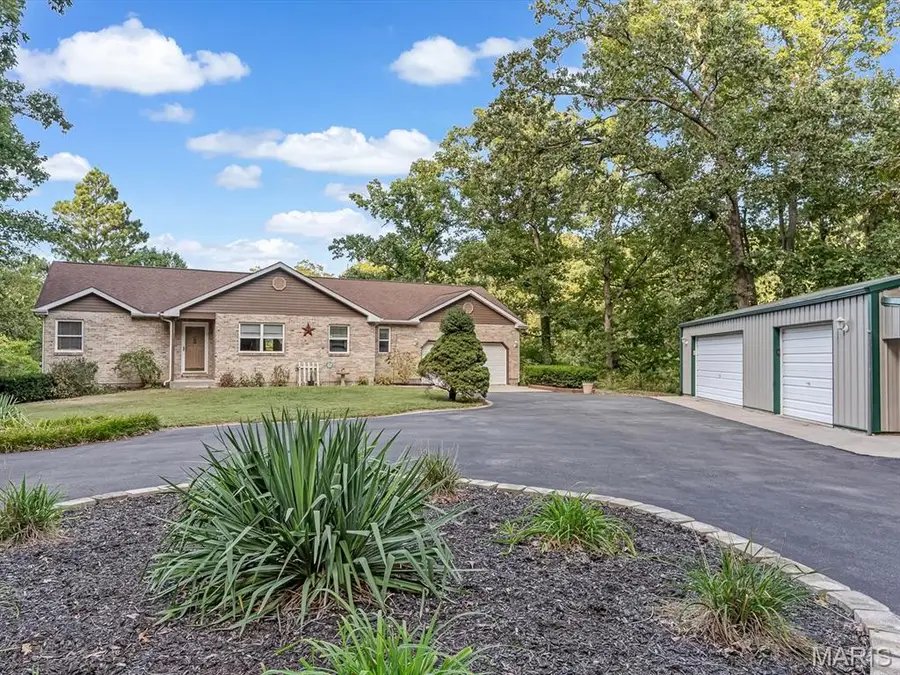5655 Honeysuckle Road, Coulterville, IL 62237 - #3