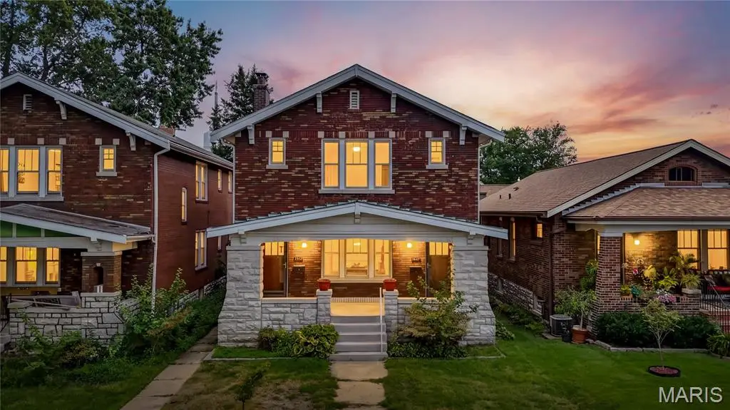 3942 Dover Place, Saint Louis, MO 63116 - #1