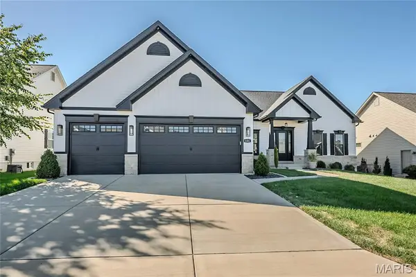 121 Eagle Estates Drive, Lake St Louis, MO 63367