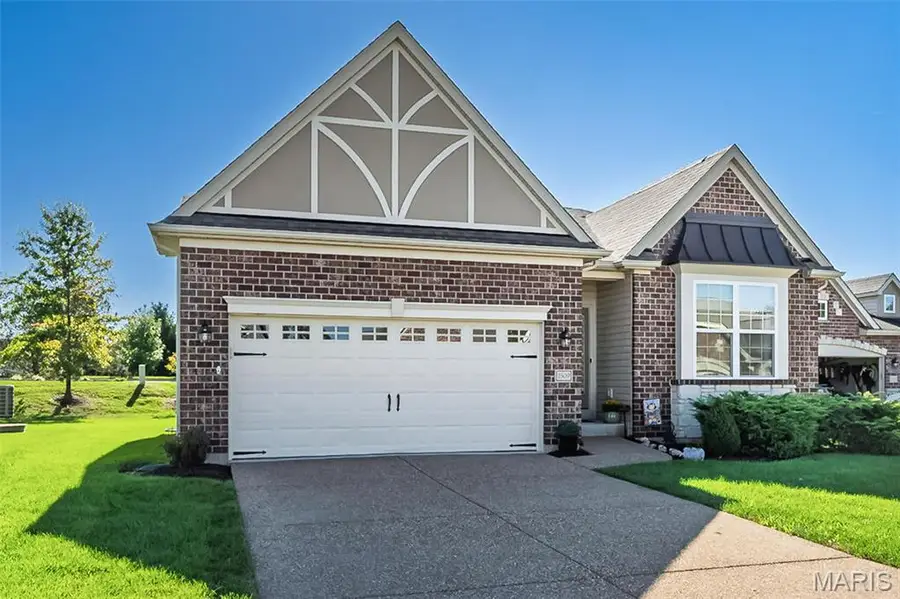 1509 Woodside Hills Drive, Saint Peters, MO 63376 - #2