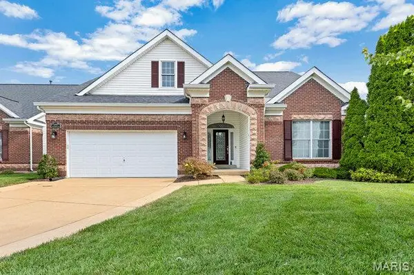 12618 Jane Denny Lane, St Louis, MO 63128