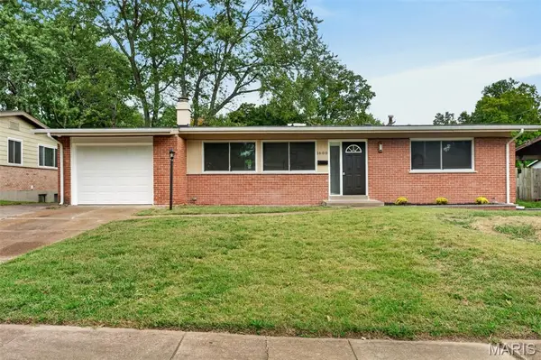 1600 Gallant Fox Drive, Florissant, MO 63033