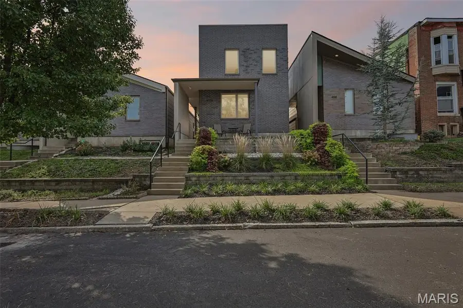 4156 Blaine Avenue, Saint Louis, MO 63110 - #2