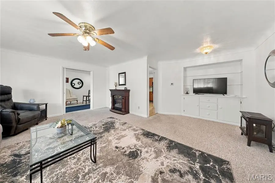 102 W Center Street, Salem, MO 65560 - #3