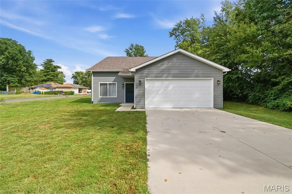 204 Oulvey Drive, Caseyville, IL 62208 - #1