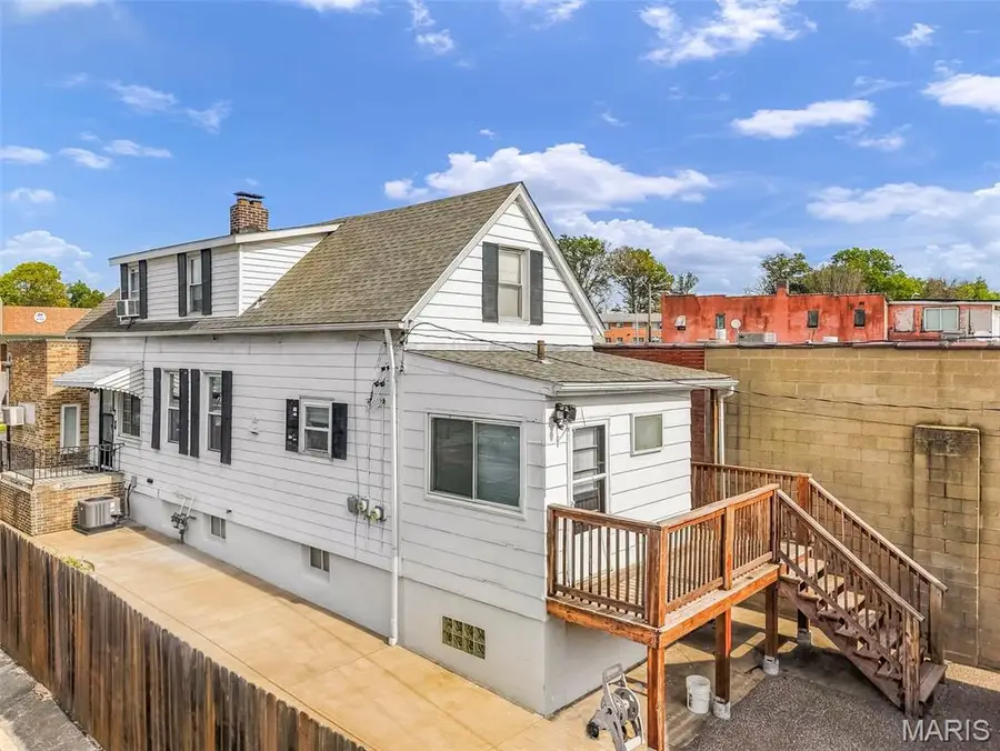 7254 Gravois Avenue, Saint Louis, MO 63116 - #3