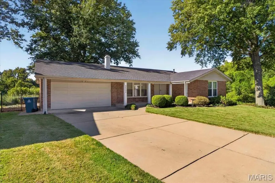 3502 Rue De Renard, Florissant, MO 63034 - #2