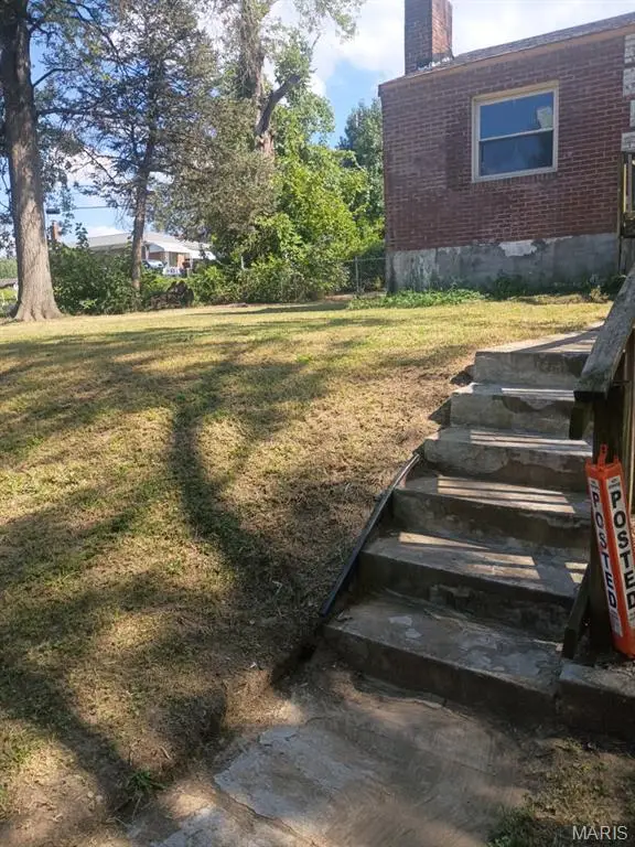 1900 Hildred, Saint Louis, MO 63136 - #2