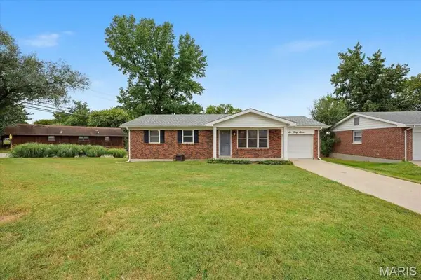 637 Norma Drive, St Charles, MO 63301