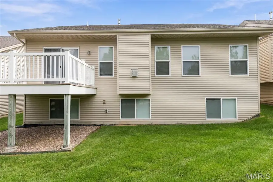 1247 Emerald Gardens Drive, Saint Peters, MO 63376 - #3