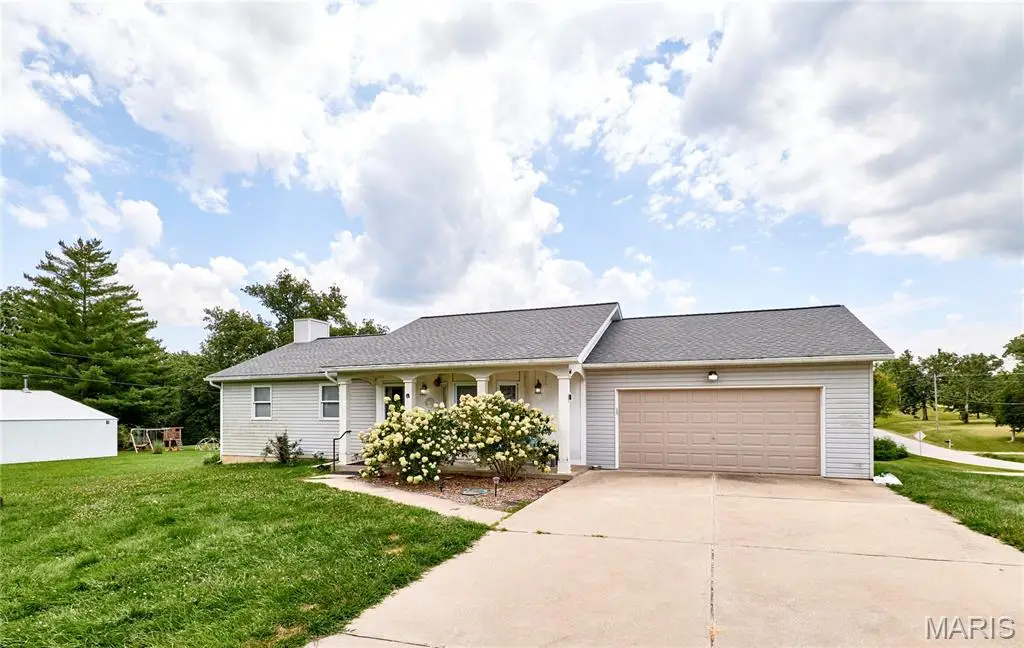 64 S Ridge Road, Troy, MO 63379 - #1