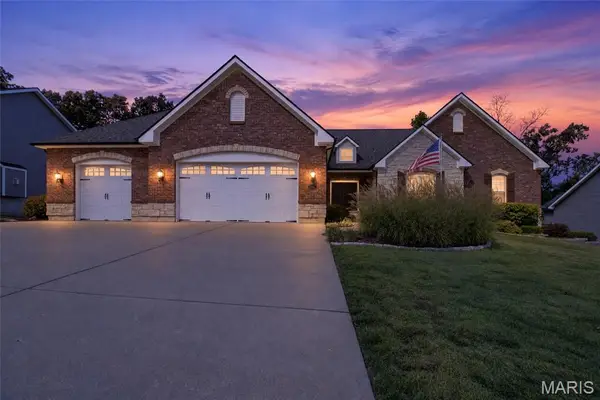 223 Lone Wolf Drive, Festus, MO 63028