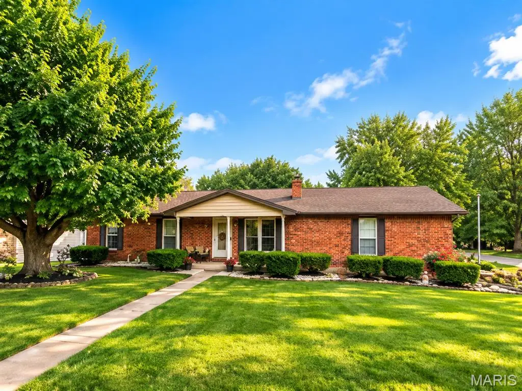 202 Kingsway Street, Farmington, MO 63640 - #1
