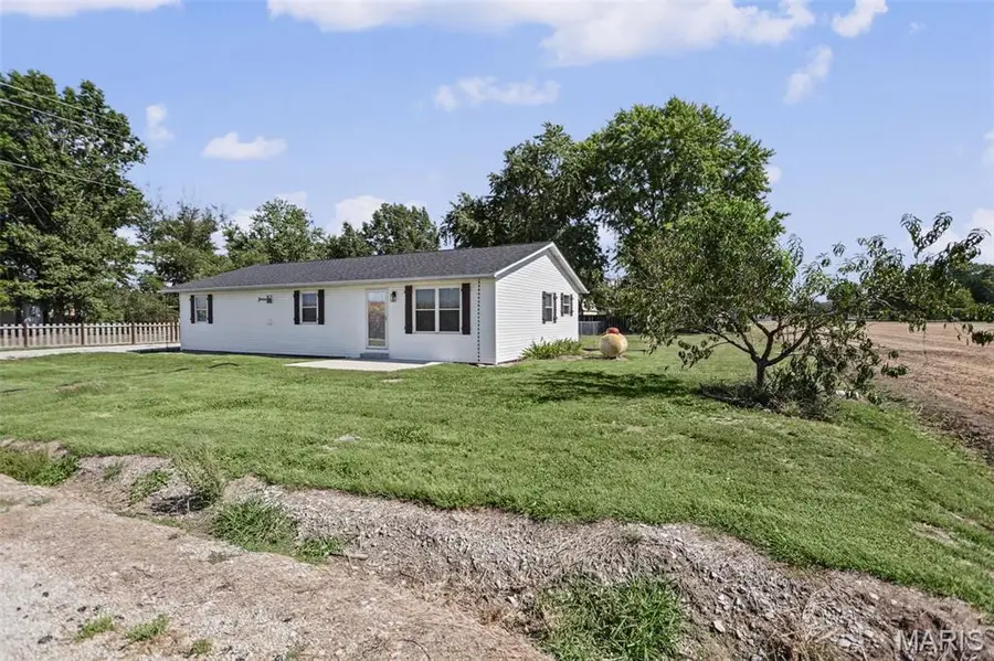 2309 S 6th Street, Fayetteville, IL 62258 - #3