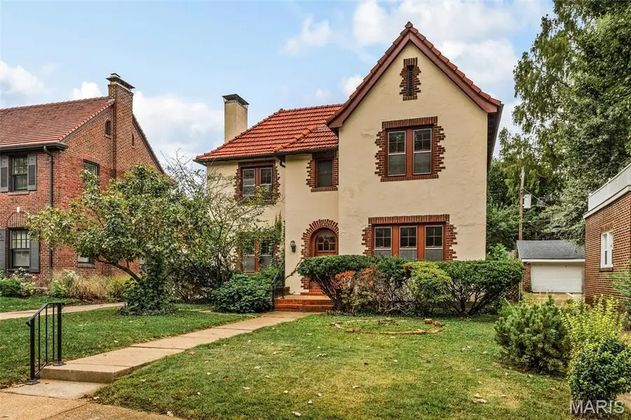 7570 Stanford Avenue, University City, MO 63130 - #2