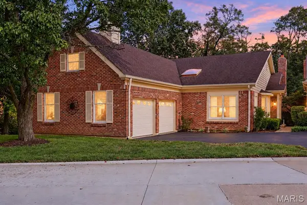1627 Timberlake Manor Parkway, Chesterfield, MO 63017