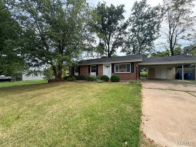 1105 Derhake Road, Florissant, MO 63033 - #2