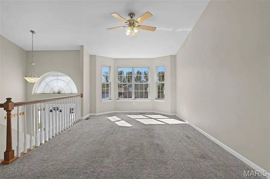 2217 Hunters Point Drive, Granite City, IL 62040 - #2