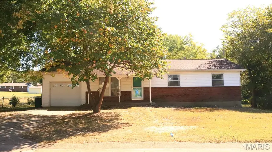 212 E Hillside Drive, Farmington, MO 63640 - #2