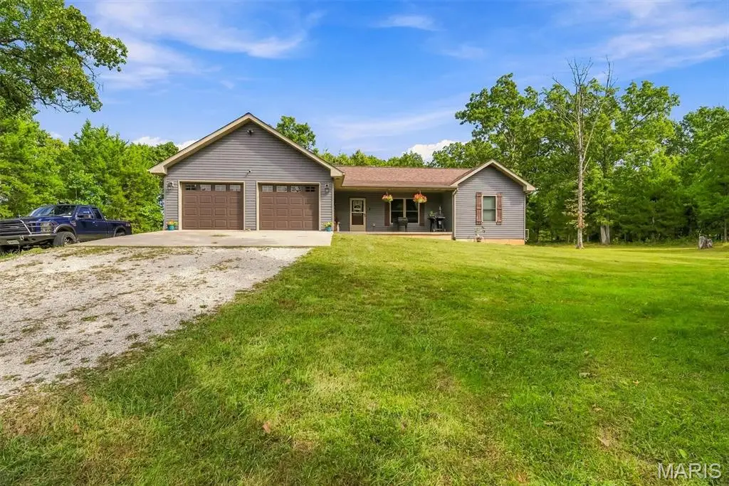 2899 Old Highway 66, Bourbon, MO 65441 - #1