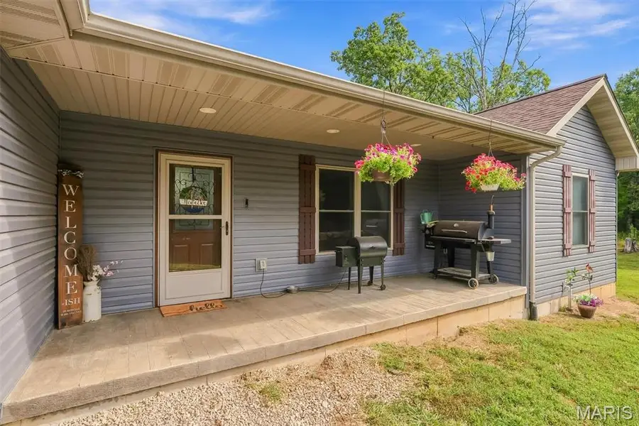 2899 Old Highway 66, Bourbon, MO 65441 - #2