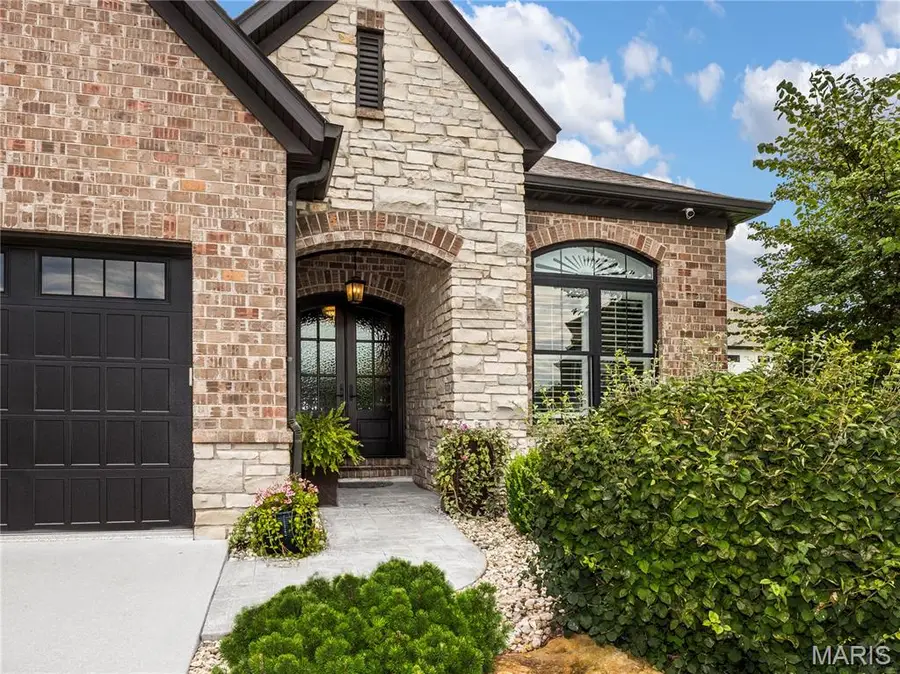6312 Shelton Court, Maryville, IL 62062 - #2