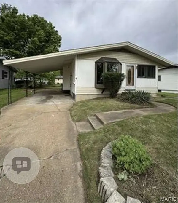 10433 Hobkirk Drive, St Louis, MO 63137