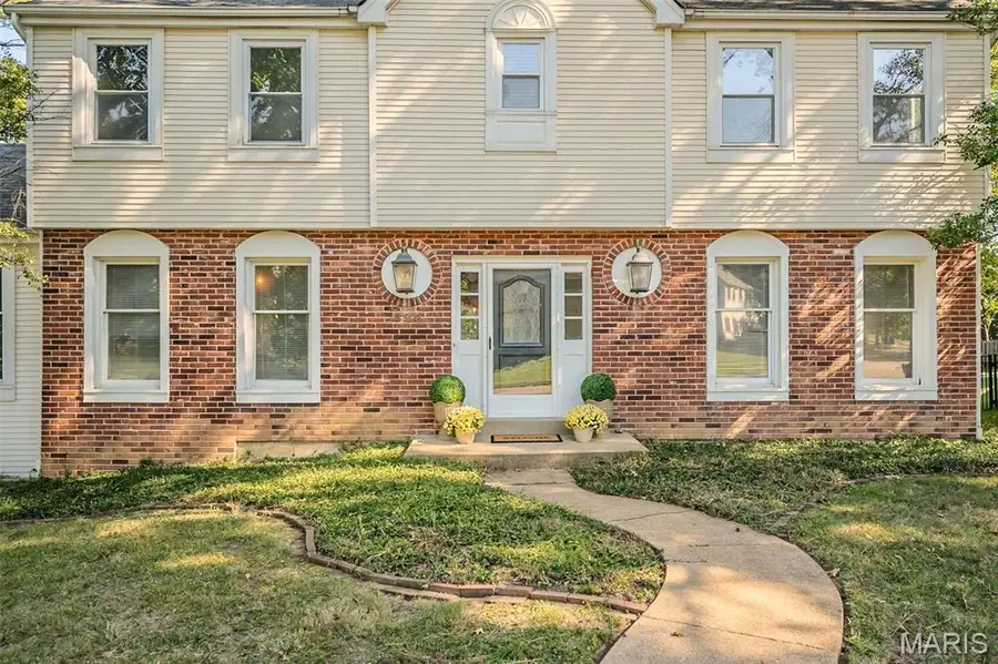 896 Twin Pine Drive, Des Peres, MO 63122 - #3