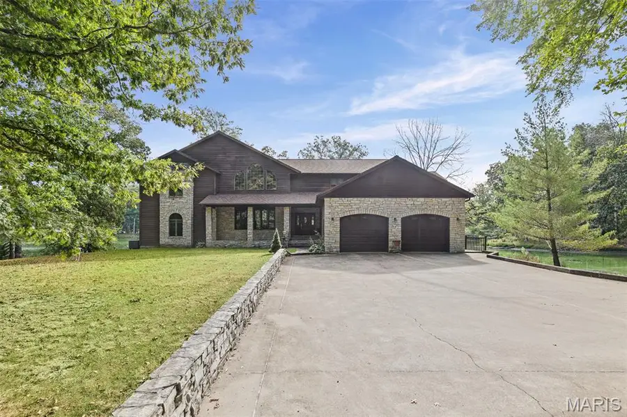 190 Greenview Road, Centralia, IL 62801 - #2