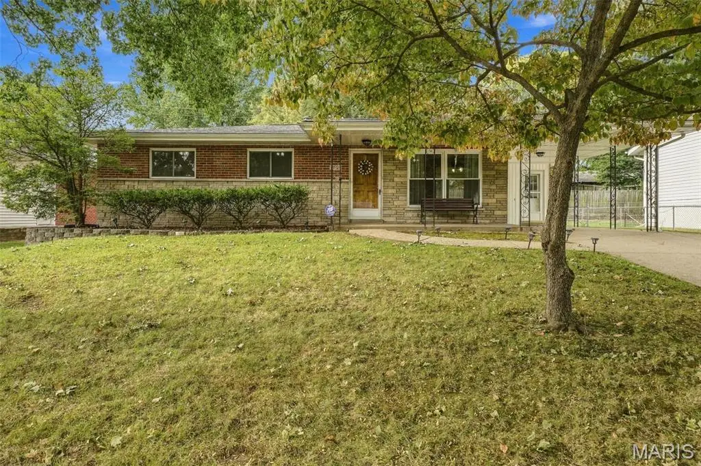 1790 Bobbinray Avenue, Florissant, MO 63031 - #1