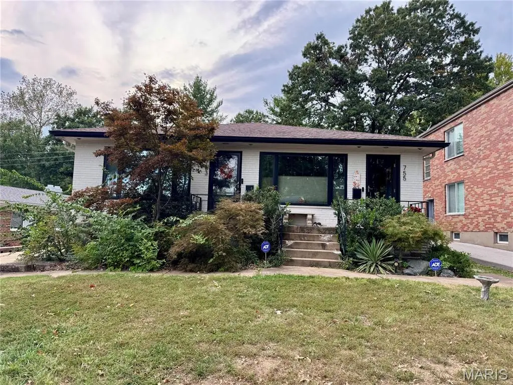 753-755 Lepere Avenue, Saint Louis, MO 63132 - #1