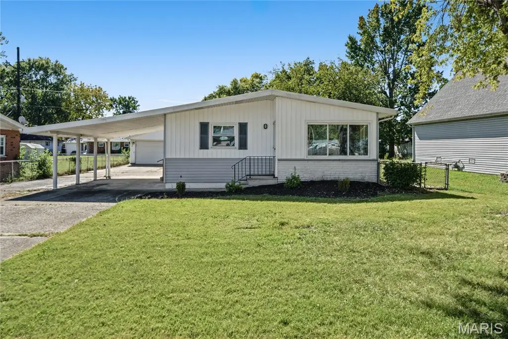 2614 Pine Street, Granite City, IL 62040 - #1
