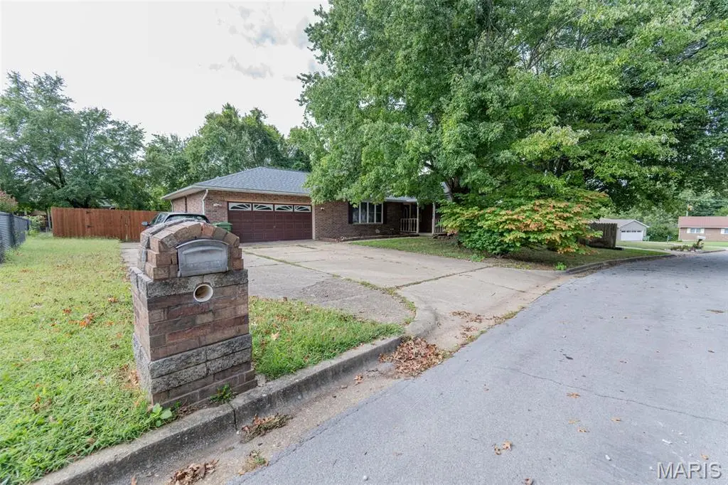 1606 Amber Place, Rolla, MO 65401 - #1