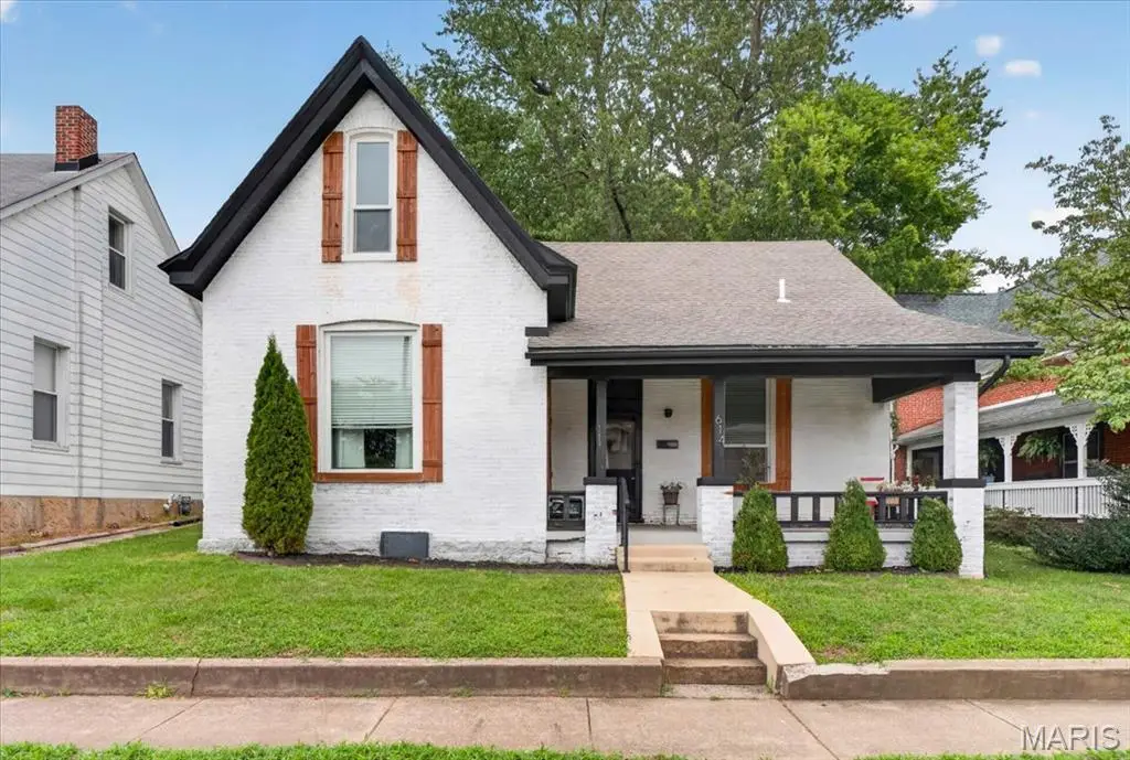 614 S High Street, Belleville, IL 62220 - #1