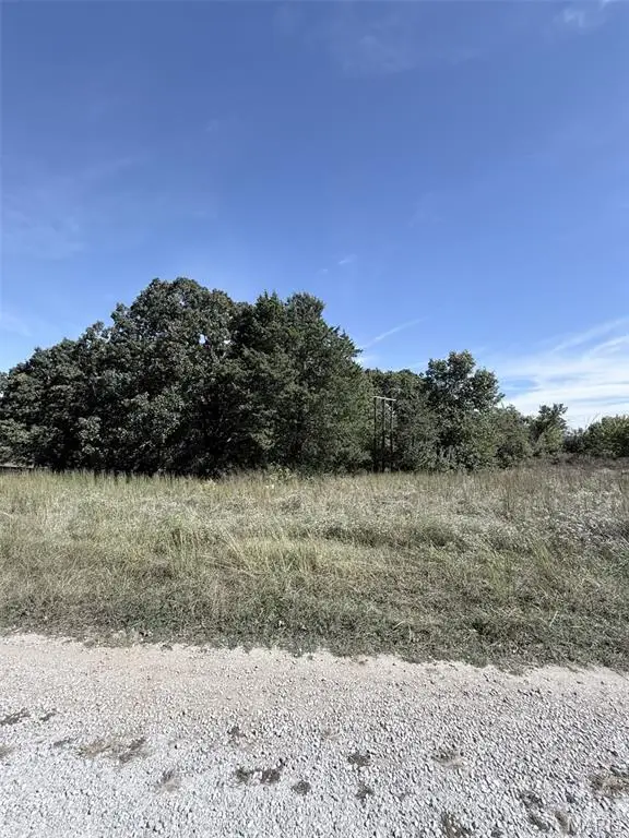 642 Snow Hill Drive, St Clair, MO 63077