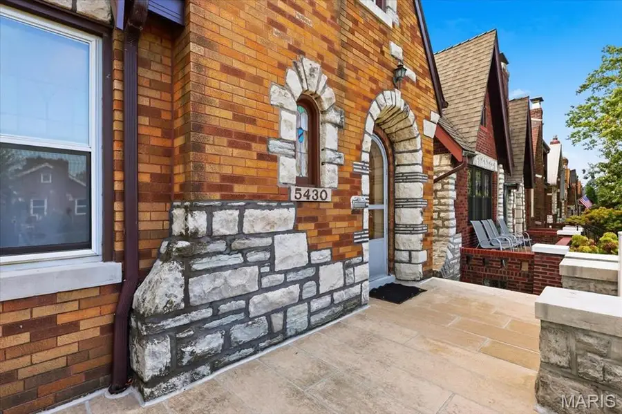 5430 Delor Street, Saint Louis, MO 63109 - #3
