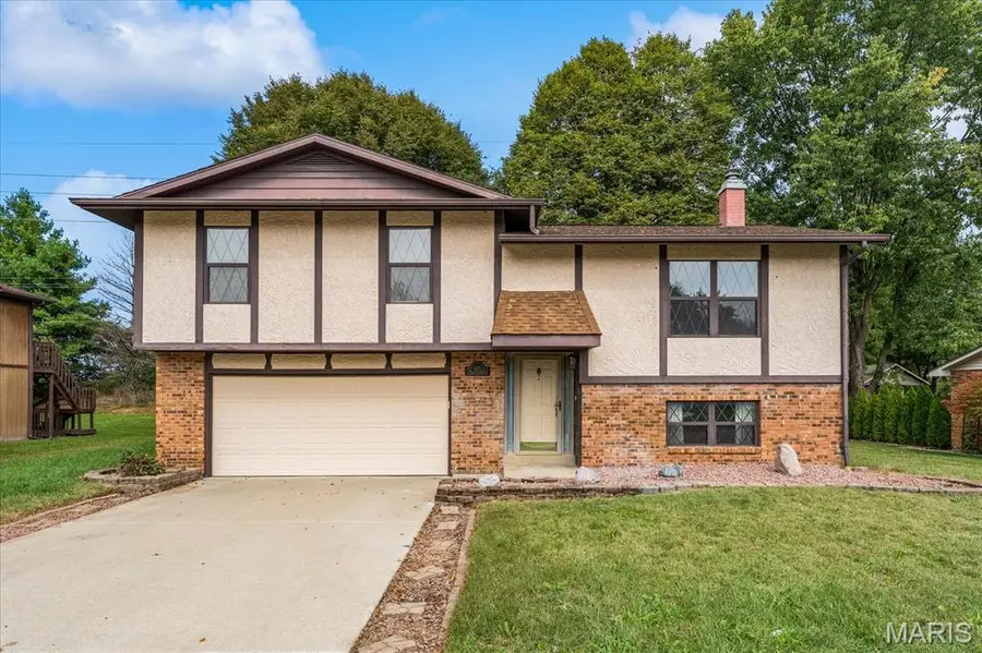 221 Blanc Lee Drive, Belleville, IL 62226 - #2