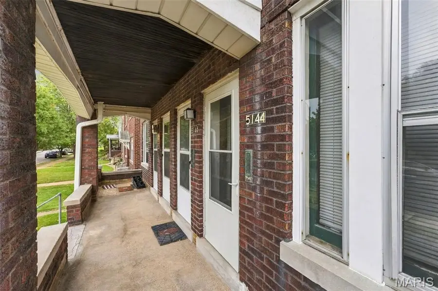5142 Eichelberger Street, Saint Louis, MO 63109 - #2