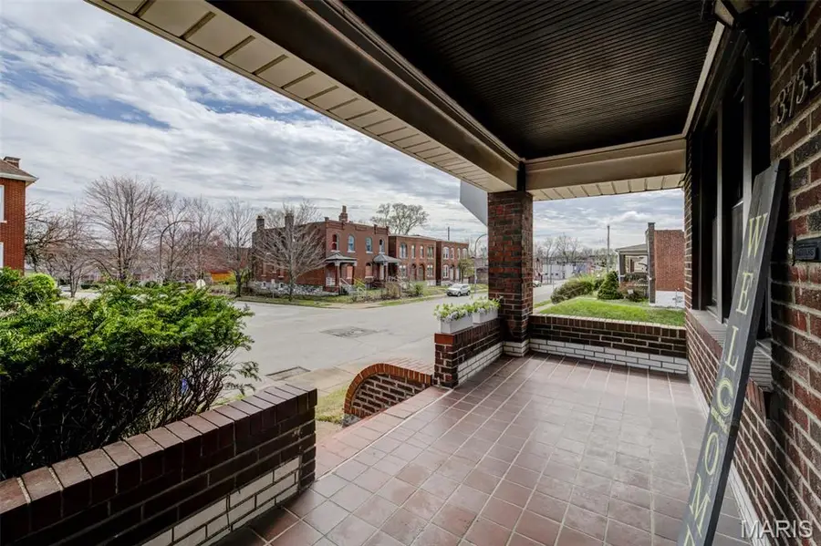 3731 Shreve Avenue, Saint Louis, MO 63115 - #2