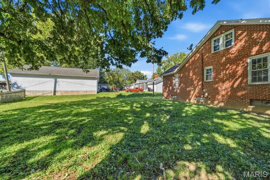 1911 Foster Drive, Belleville, IL 62226 - #2