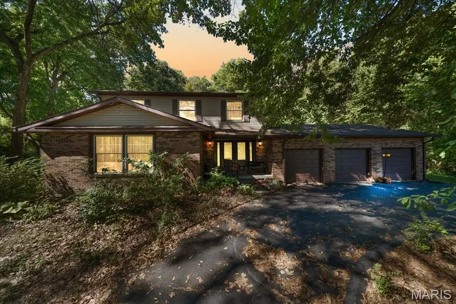 579 N Green Mount Road, Shiloh, IL 62221 - #2