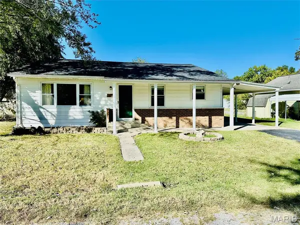 606 E Plum Street, Percy, IL 62272